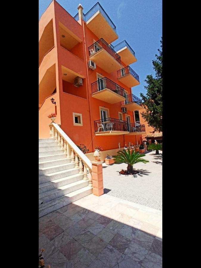Corfu Sunflower Apartments Benitses  Exterior photo